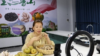 脱贫攻坚全面胜利的背后，电商助农讲述乡村新故事