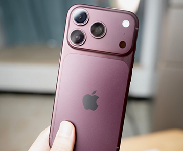 数央网观察：18系列炒不动、折叠屏组装良率仅六成，苹果预热iPhone 20？